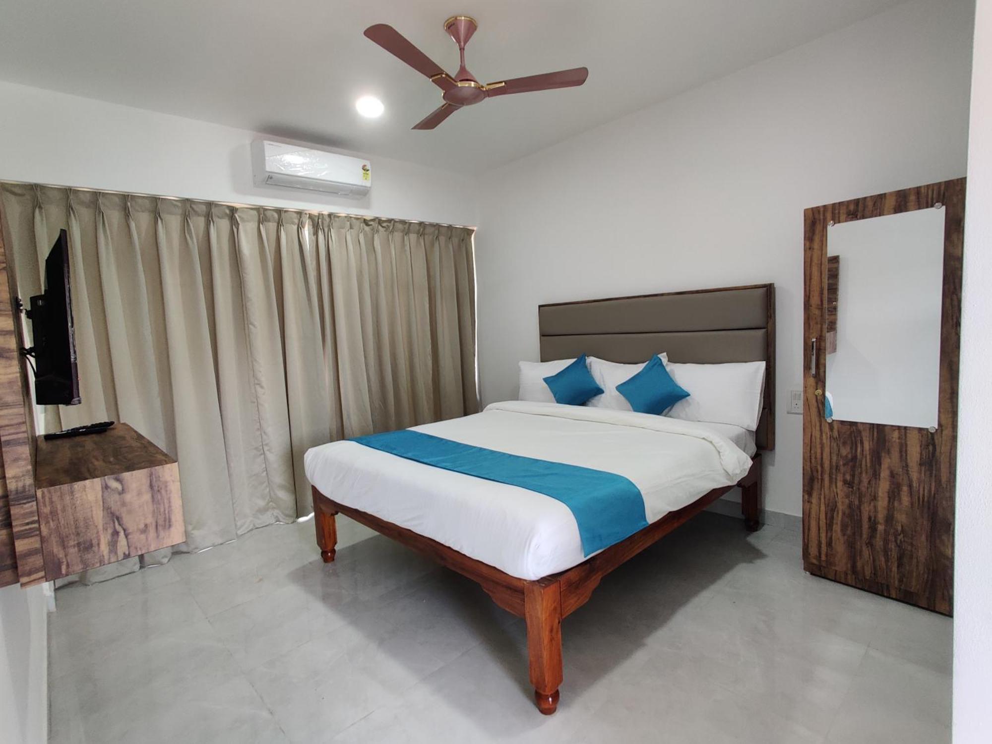 Hotel Mj Beach Resort Baga Ngoại thất bức ảnh