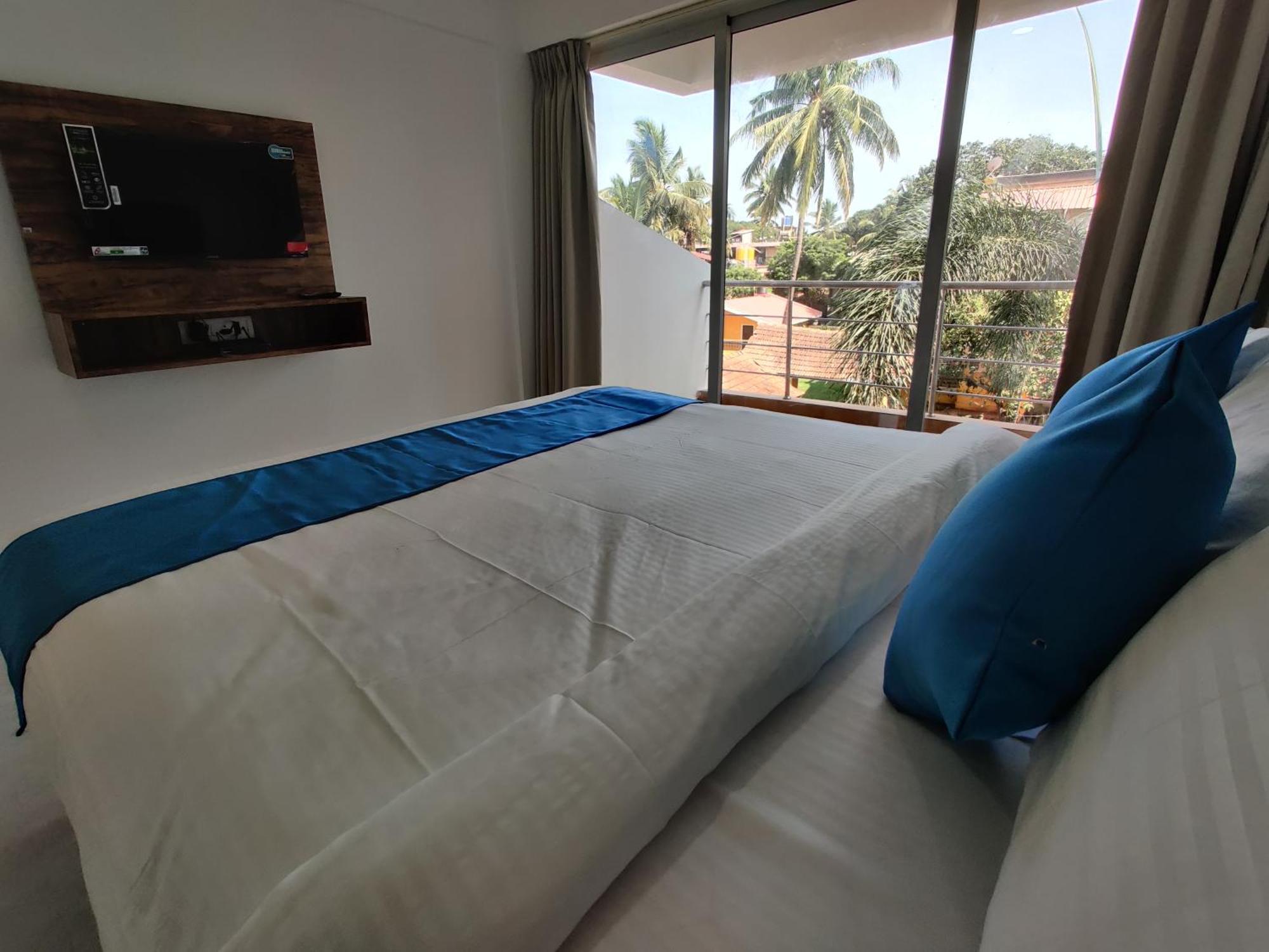 Hotel Mj Beach Resort Baga Ngoại thất bức ảnh