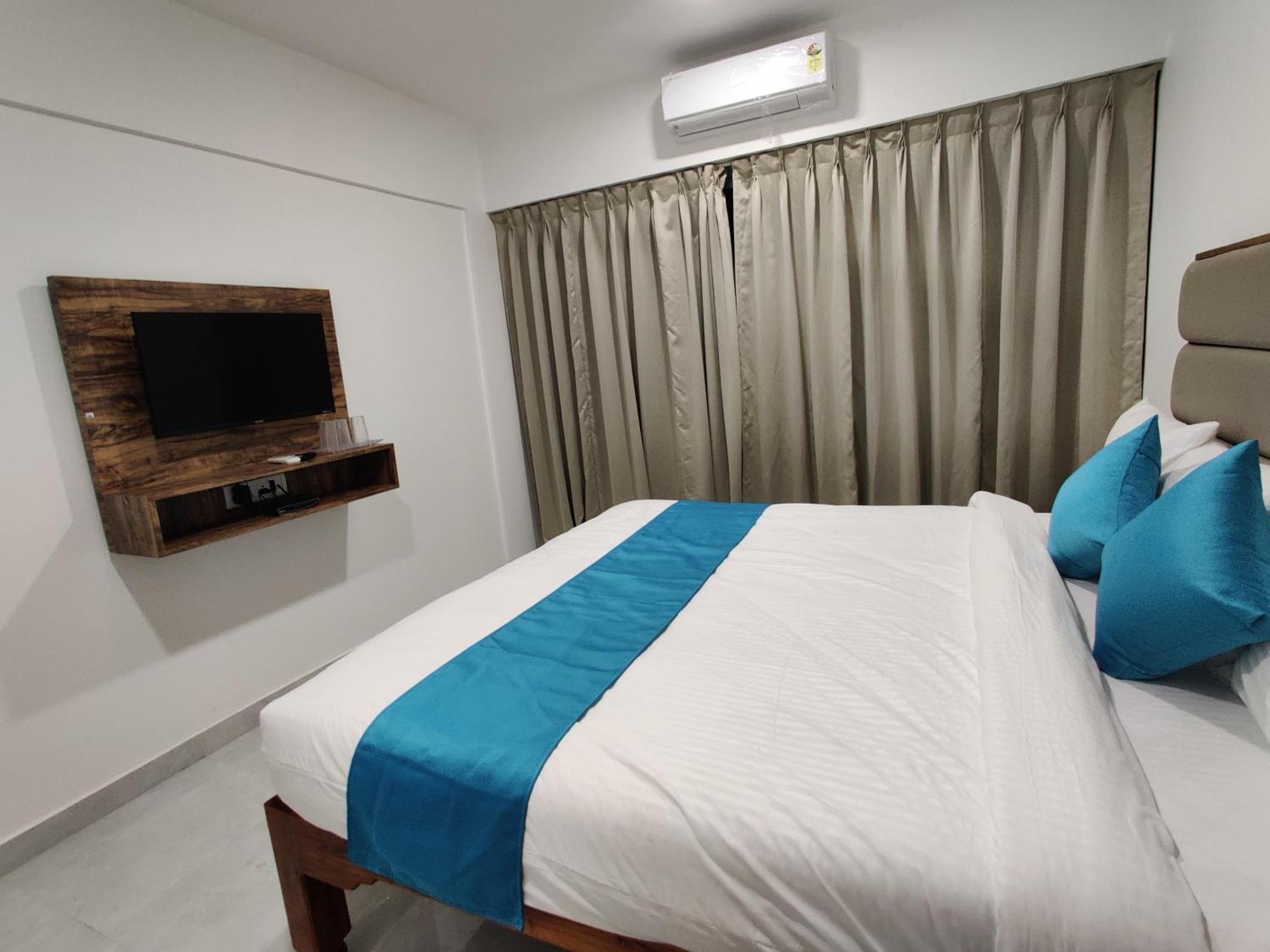 Hotel Mj Beach Resort Baga Ngoại thất bức ảnh