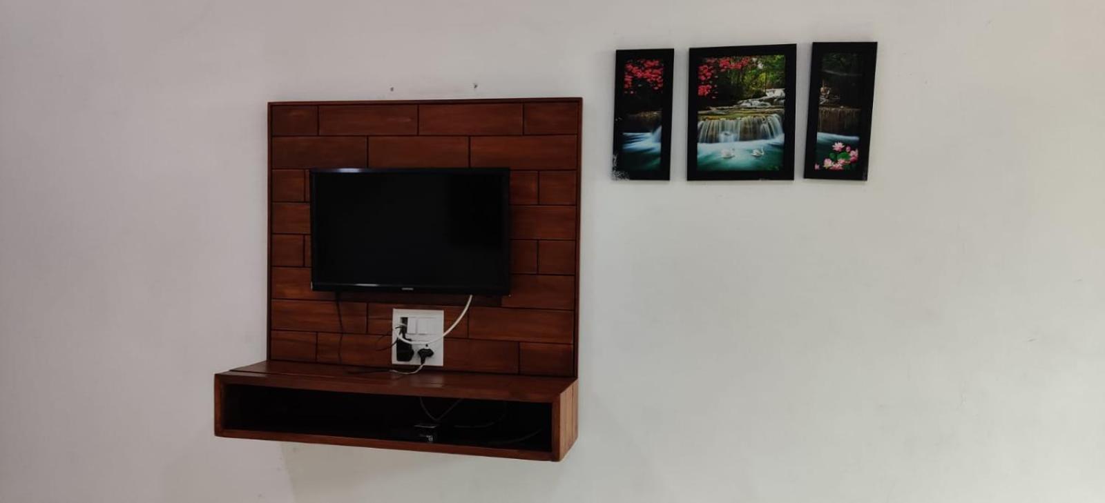 Hotel Mj Beach Resort Baga Ngoại thất bức ảnh