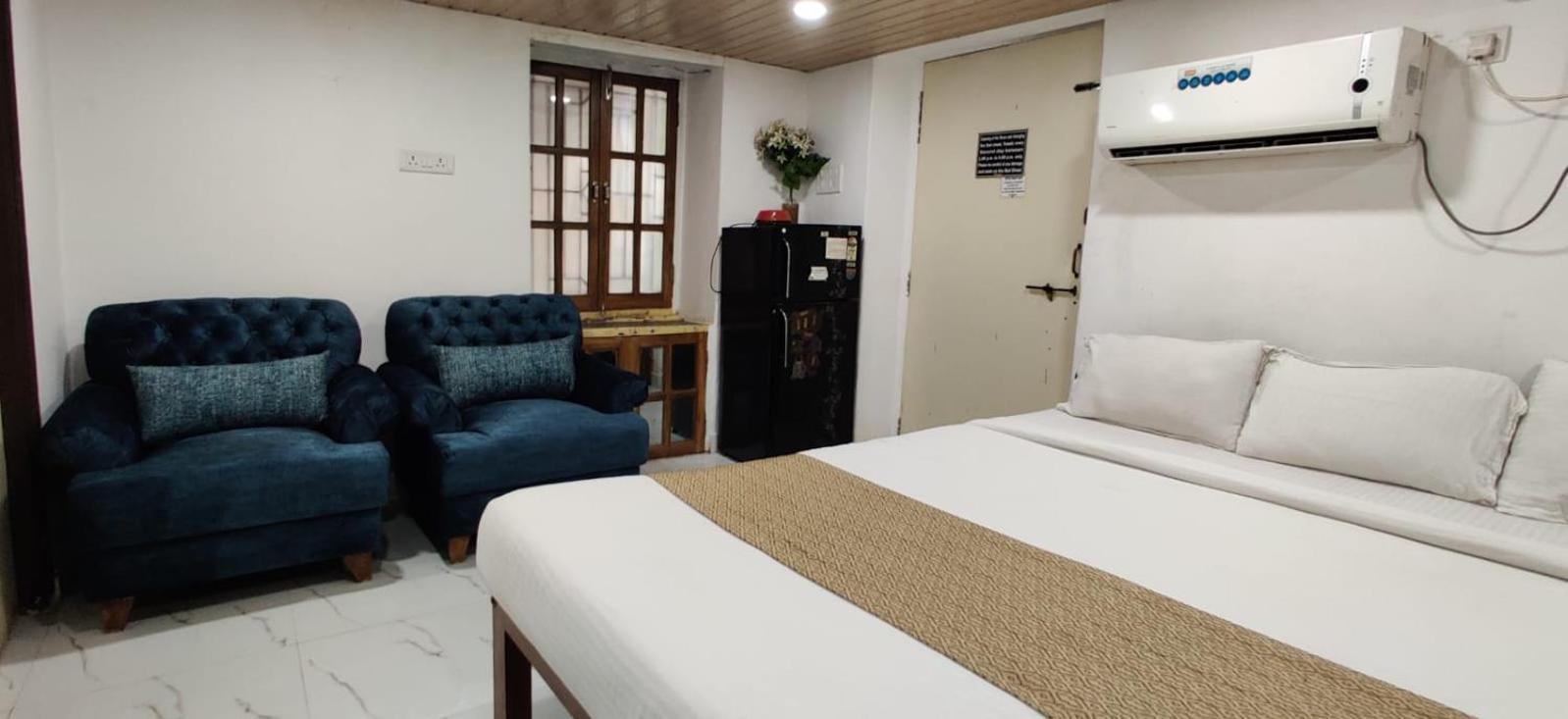 Hotel Mj Beach Resort Baga Ngoại thất bức ảnh