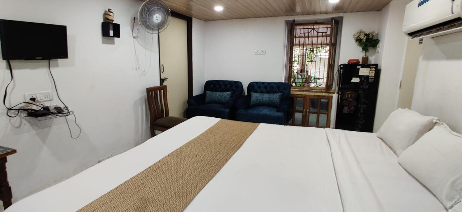 Hotel Mj Beach Resort Baga Ngoại thất bức ảnh