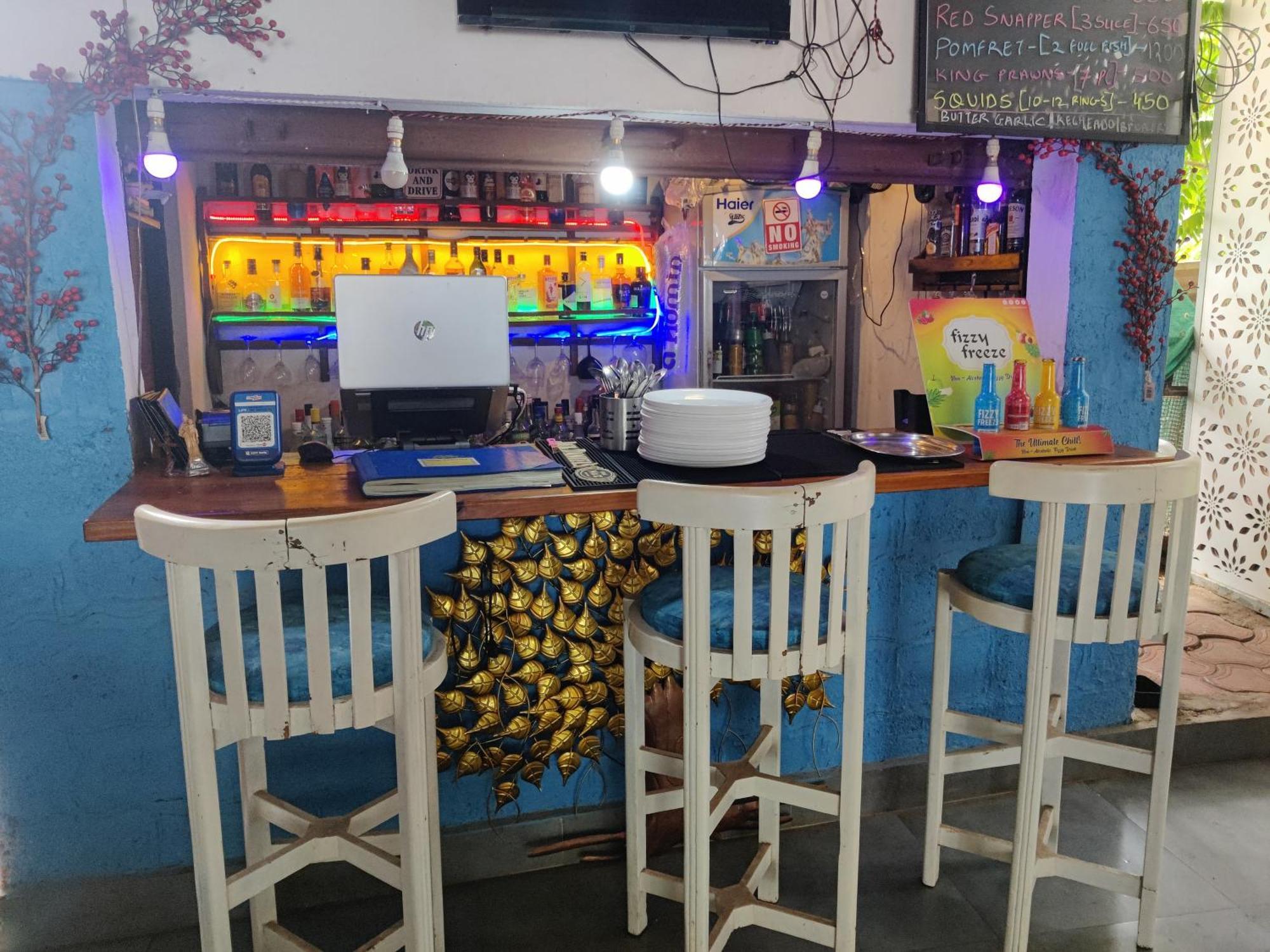 Hotel Mj Beach Resort Baga Ngoại thất bức ảnh