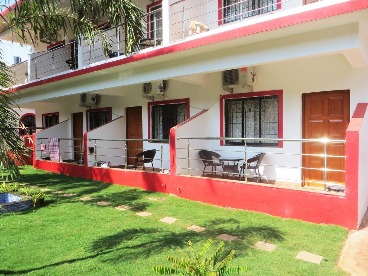 Hotel Mj Beach Resort Baga Ngoại thất bức ảnh