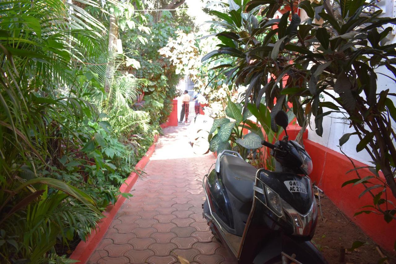 Hotel Mj Beach Resort Baga Ngoại thất bức ảnh